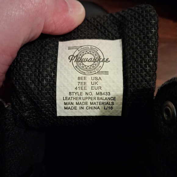 Milwaukee Leather Freedom Flex Motorcycle Boots — Size 8EE — NWT